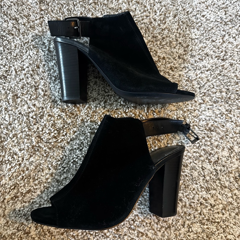 Tahari Black Open-Toe Heeled Sandals